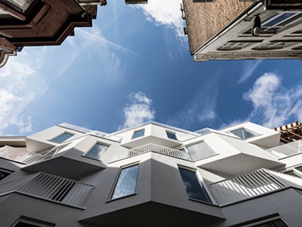 „Fenster gestalten ganze Gebäude.”