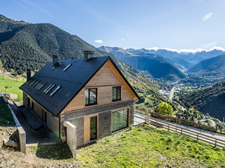 Nieuwbouw in hartje Pyreneeën