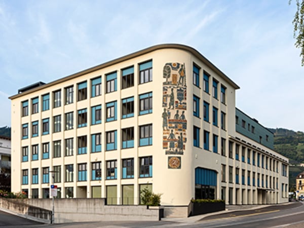 Alte Fabrik in Lana