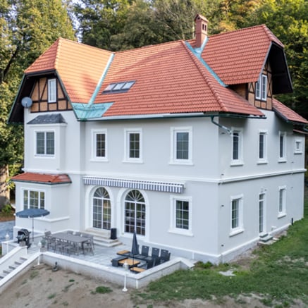 Kozijnvervanging bij villa in Karinthië